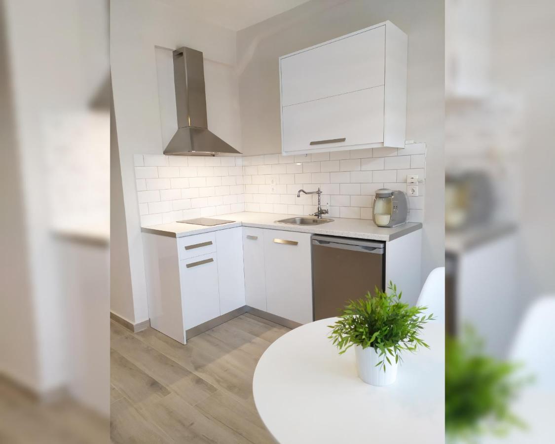 Elias Apartments 니드리 외부 사진